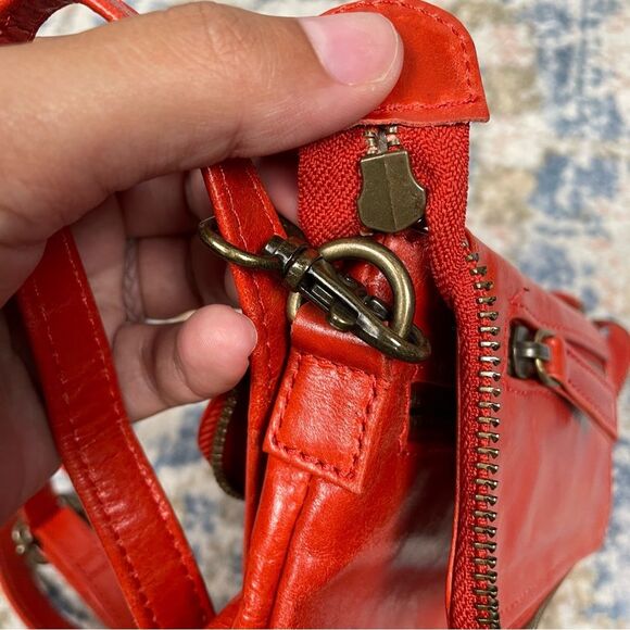 Latico Fire Red/Orange Crossbody Pouch Leather - Picture 7 of 8